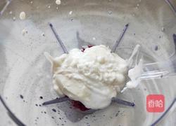 火龙果奶昔的做法图解4