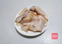 Illustration of how to make fried pork slices with pickled peppers and bamboo shoots 5
