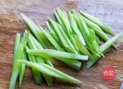 芹香山药片的做法图解4