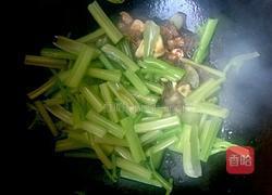 清炒芹菜的做法图解7