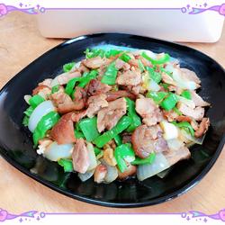 爆炒尖椒肘花肉的做法[图]