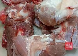 酱骨头的做法图解1