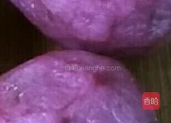 炸紫薯丸子的做法图解1