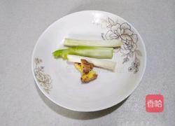 萝卜排骨汤的做法图解4