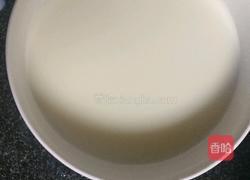 枸杞双皮奶的做法图解1