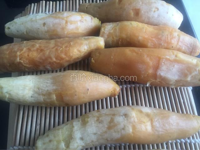 然后将烟薯去皮。