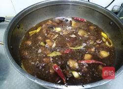 荔浦芋头红烧肉的做法图解6