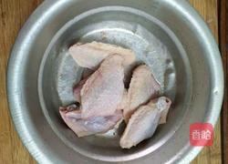 黄山奇石(香酥蒜香鸡翅)的做法图解1