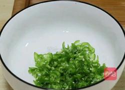 香辣早餐饼的做法图解1