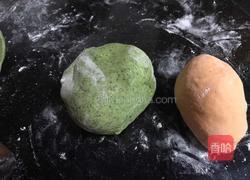 蝴蝶馒头的做法图解1