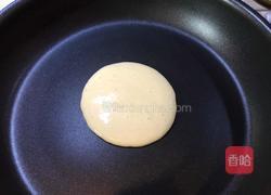 奶油草莓松饼的做法图解6