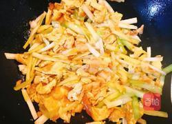 韭黄炒蛋的做法图解6