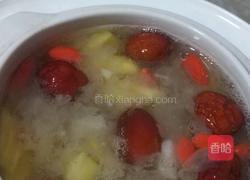 银耳莲子菠萝羹的做法图解5