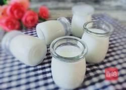 牛奶布丁的做法图解1