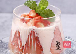 草莓布丁的做法图解1