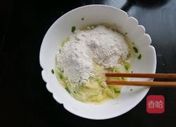 萝卜丝蛋饼~全方位营养的做法图解3