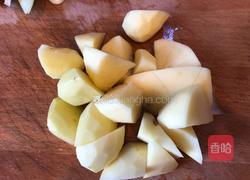 番茄土豆牛腩的做法图解3
