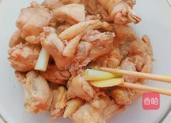 干蘑菇炖鸡块的做法图解9