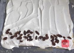 葡萄干奶油蛋糕卷的做法图解16