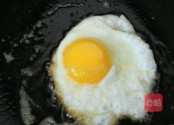 小炒荷包蛋的做法图解3