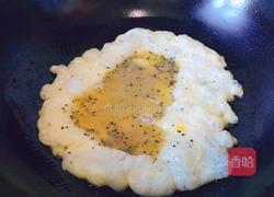 菠菜炒鸡蛋黑芝麻的做法图解7