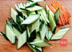 猪头肉炒黄瓜的做法图解2