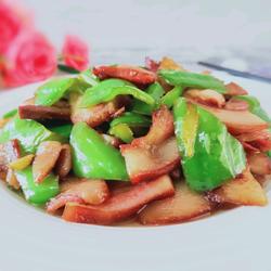 辣椒炒猪头肉的做法[图]