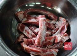 秘制至味烤猪排的做法图解1