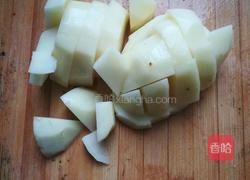 红烧肉炖土豆的做法图解5