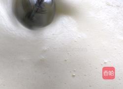 戚风蛋糕的做法图解7