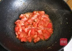 番茄菌菇豆腐汤的做法图解2