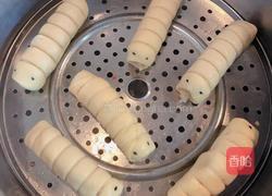  毛毛虫香肠芝士包的做法图解11