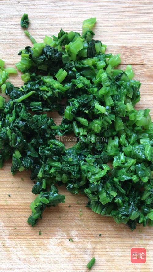 挤干水分切碎