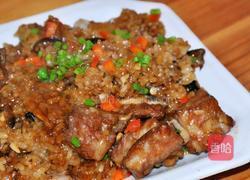 荷葉糯米蒸排骨的做法圖解10