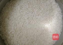 荷叶糯米蒸排骨的做法图解1