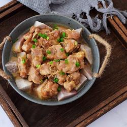 排骨蒸芋头的做法[图]