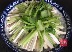 芹菜豆腐干的做法图解4