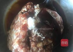 蒸狮子头的做法图解1