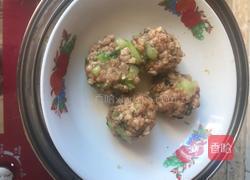 蒸菠菜丸子的做法图解6