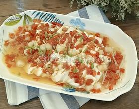 剁椒蒸三鮮（干貝豆腐金針菇）