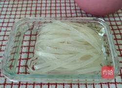 清水牛排之牛肉汤粉的做法图解2