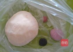 可爱的小白兔的做法图解2