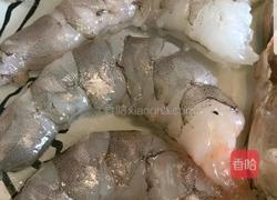 海鲜粥的做法图解1