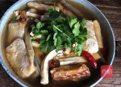 Illustration of how to stew cured fish with dried tofu 11