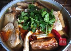 豆腐干炖腊鱼的做法图解12
