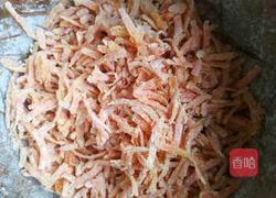 粉蒸胡萝卜丝的做法图解4