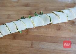 新文美食 鸡蛋韭菜豆皮花的做法图解12