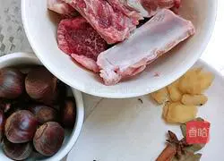 Illustration of how to make Steamed Chestnut Pork Ribs 1