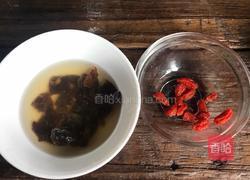 百合炖双耳的做法图解2