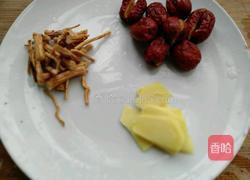 羊肚菌鸡汤的做法图解6